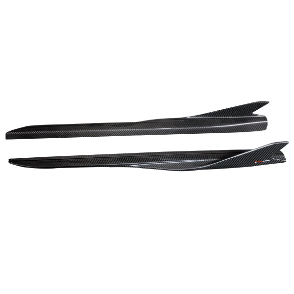 TAKD sidokjolar i Dry Carbon för BMW 4-serie G26 Gran Coupé