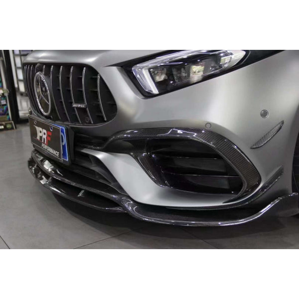 Canards till främre stötfångare i Dry Carbon TAKD för Mercedes-AMG A45 W177 2020–2023