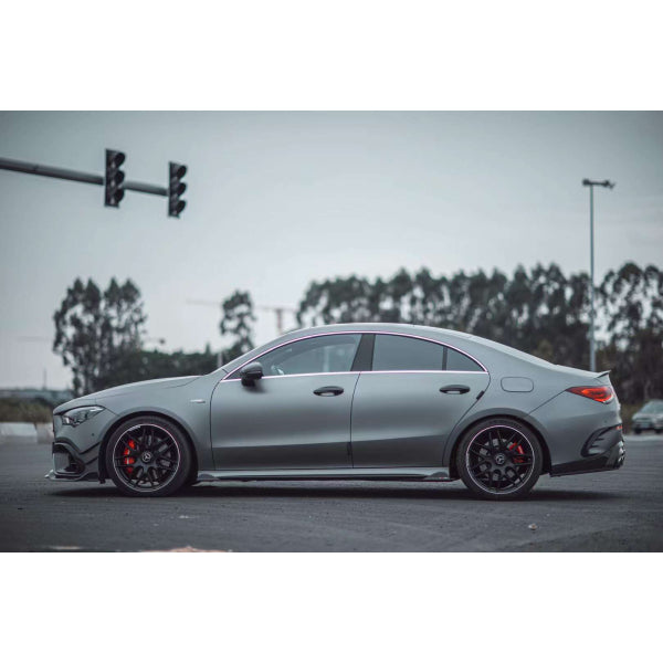 TAKD sidokjolar i Dry Carbon för Mercedes-Benz CLA 45 AMG C118